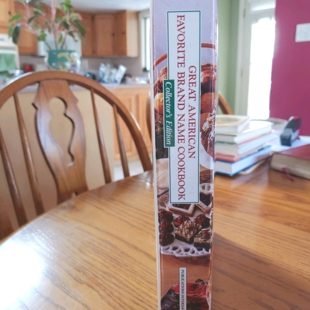 Favorite Brand Name Cookbook New Condition - Picture 6 of 8